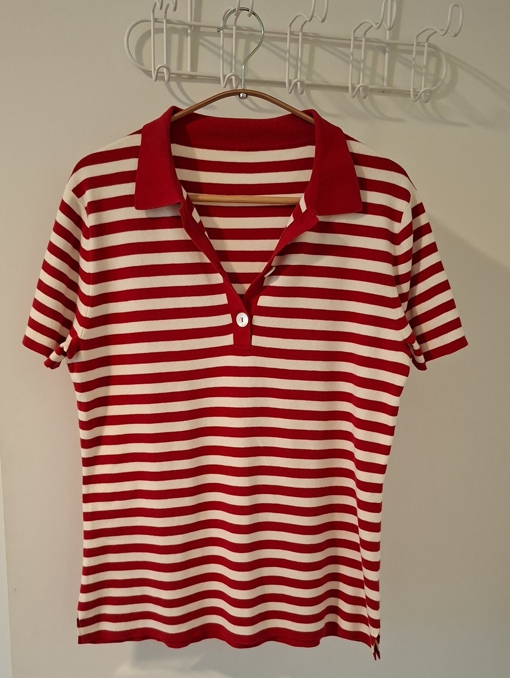 Classic Red & Cream Quiet Luxury Super Soft Striped Fine Knit Polo (Size M)
